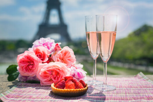 LIST OF ROMANTIC SPOTS TO VISIT ON YOUR NEXT TRIP TO PARIS